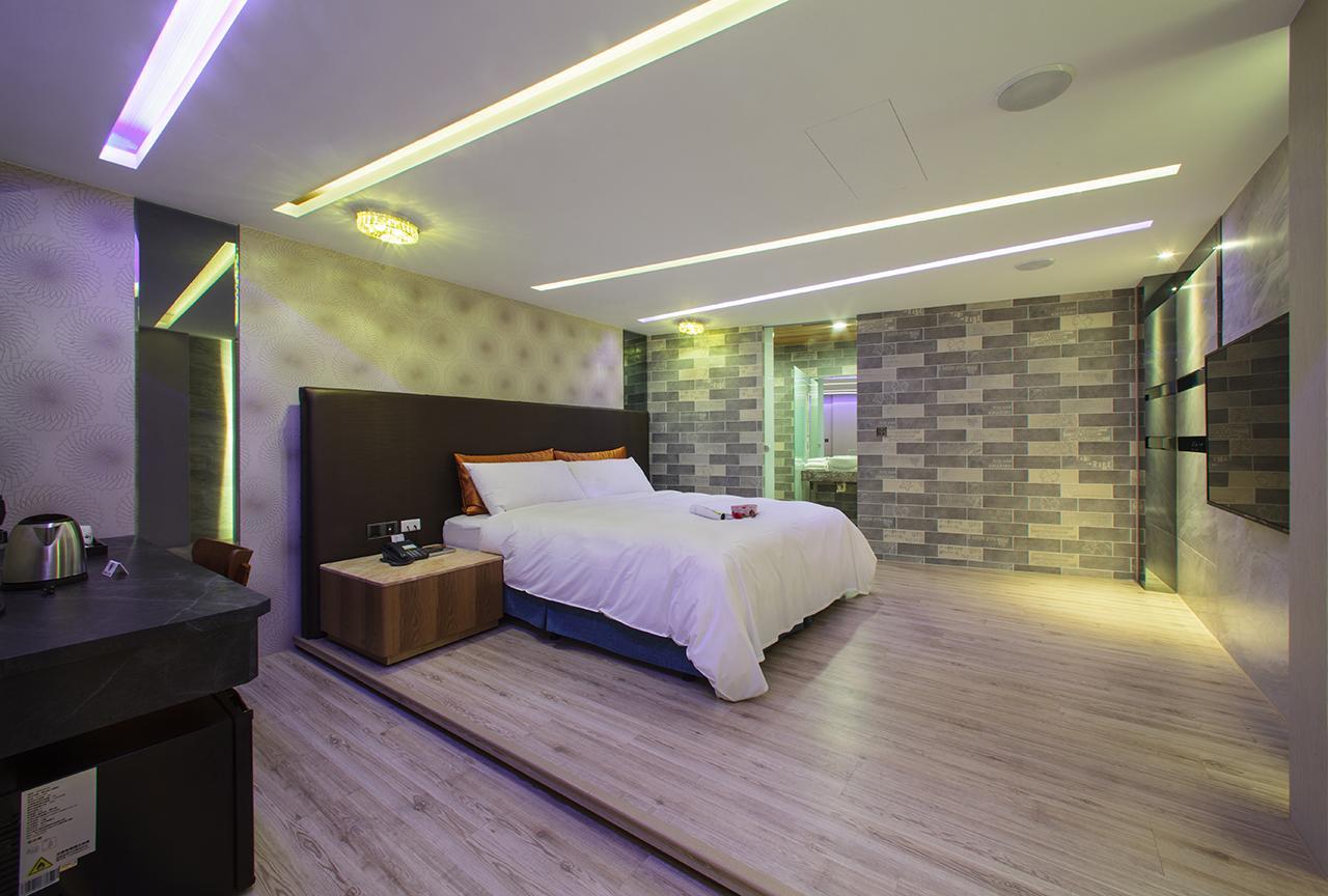 Chen He Spa Motel Lukang Eksteriør bilde